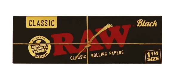 Black_Classic_114_Size_Papers_2.webp